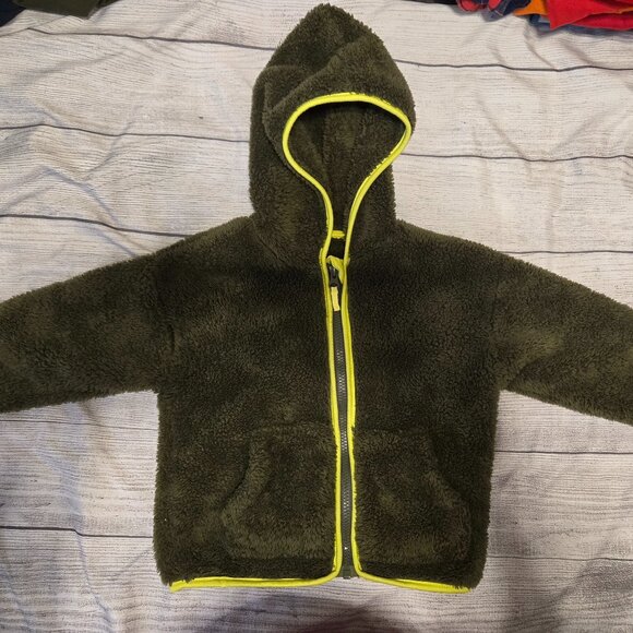 Childrens Green Jacket - Picture 1 of 1
